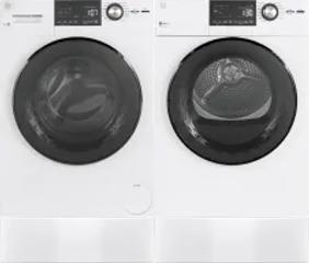 Side by Side Washer & Dryer Set on Risers