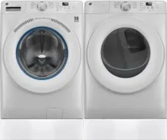 Side by Side Washer & Dryer Set on Risers